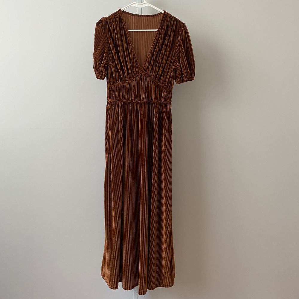 Roman style Pleated Moody MobWife V-Neck Velvet Maxi Dress Small Brown